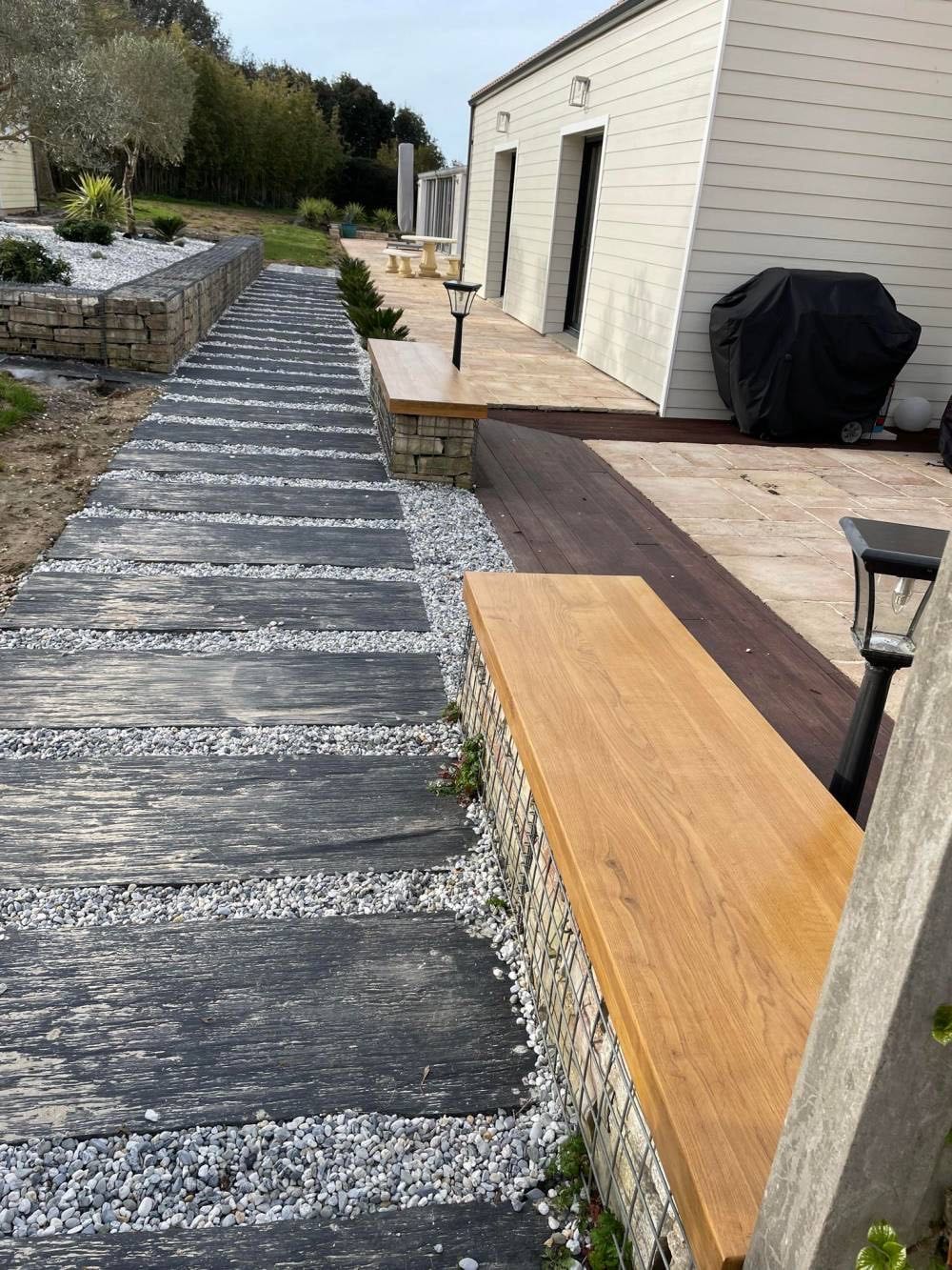 Création d’un banc en chêne sur la commune Talmont Saint Hilaire